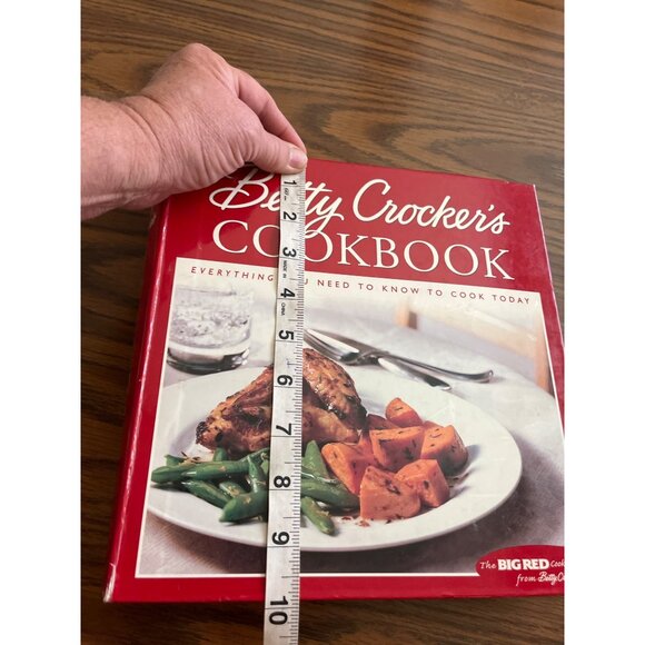 The Big Red Cookbook from Betty Crocker hardback - Picture 7 of 7